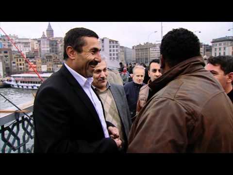 zo:RAYMANN 2012 - Groeten uit Istanbul / De Galatabrug