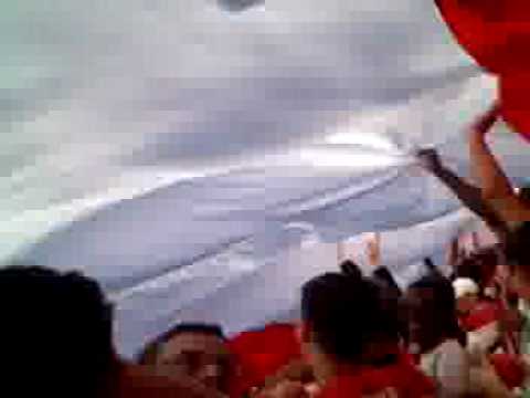 Torcida do Linense Bem animada!.3gp