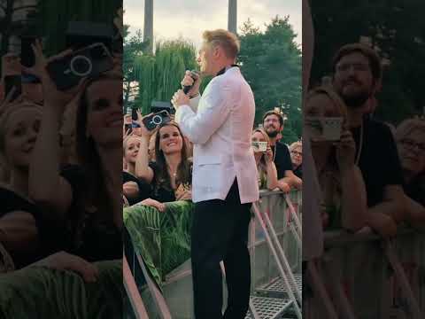 Ronan Keating ft. Dani S. - If Tomorrow Never Comes [Live]
