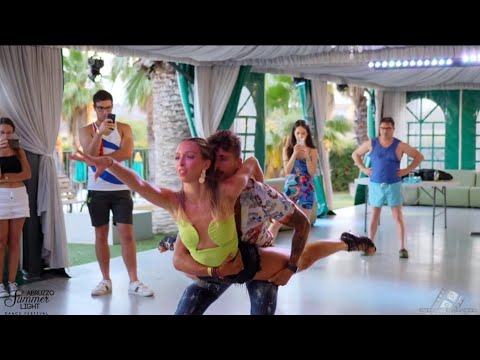 Casi Tuya - Joana Santos,Dani j /Salvatore y Silvia/ Abruzzo Summer Light Festival/ Bachata demo