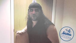 Locked in the toilet  TonteMania