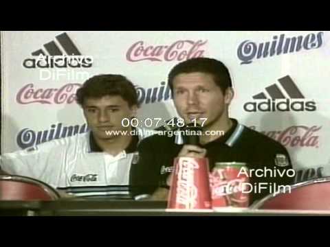Seleccion Argentina conferencia sobre triunfo con Inglaterra 1998