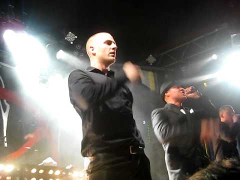 download lagu mp3 mp4 Kiz Schießt Sie Zurück Ins All, download lagu Kiz Schießt Sie Zurück Ins All gratis, unduh video klip Kiz Schießt Sie Zurück Ins All