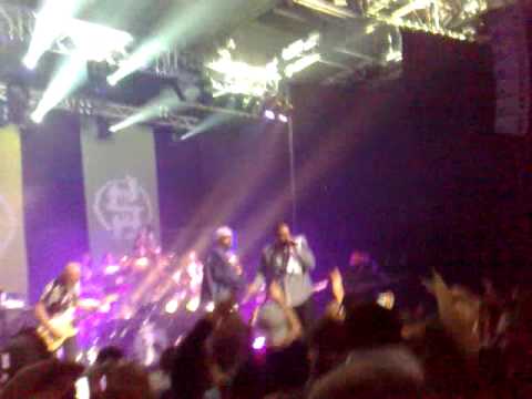 (10/10) Samy Deluxe & Tsunami Band & Afrob - Sneak Preview im Kampnagel/Hamburg am 5.12.09