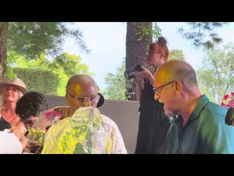 Linda Perry - Let It Die Here (Live at Golden Pacific Studios: Nashville, Tennessee)