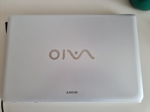 Sony Vaio i7 FULL HD 17 Zoll Display 960 SSD 8 Gb Ram