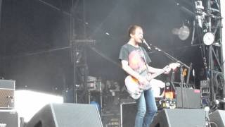 Loveless - Children Collide feat Chris Cheney LIVE at Splendour in the Grass 2011