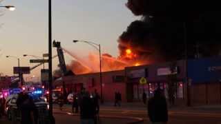 preview picture of video 'Strip Mall Fire Lincoln & Peterson, Chicago IL'