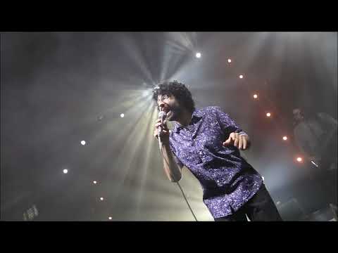 Isaac DaBom Vocal Solo (So Far - Live) - איציק פצצתי