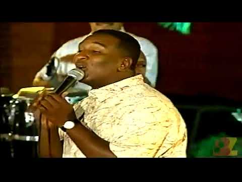 BAMBAZULÚ ORQUESTA - NEPTOLIO