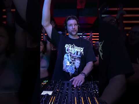 4 of the best drops from Yotto's DJ Mag HQ set #housemusic #techno #djmag