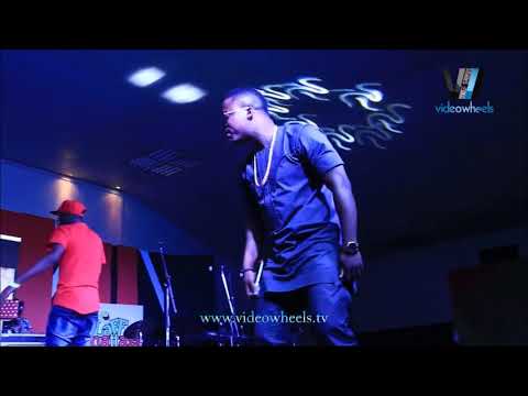 SOFRESH performs "jofunmi remix" ft JAYWON