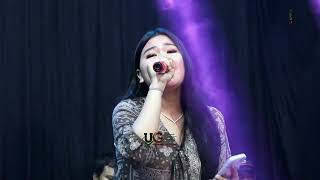 Download lagu Cahaya Cinta | Lesi Alfazeno | Ugs Channel  mp3