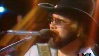 Hank Williams Jr. - Move It On Over 1980 Austin City Limits (OFFICIAL VIDEO)