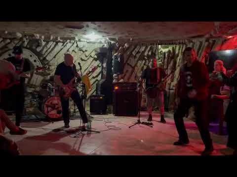 ENEMY - ENEMY - Fear That Gives Men Wings (Live)