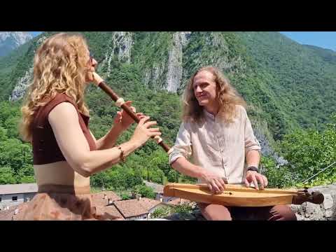 Saltarello No.2 (14th Century, Anonymous) — Mountain Dulcimer & Recorder Flute | Alpine Castle Live