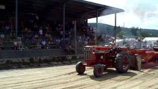 preview picture of video 'SledYankers 2009 Broome County Fair 1066'