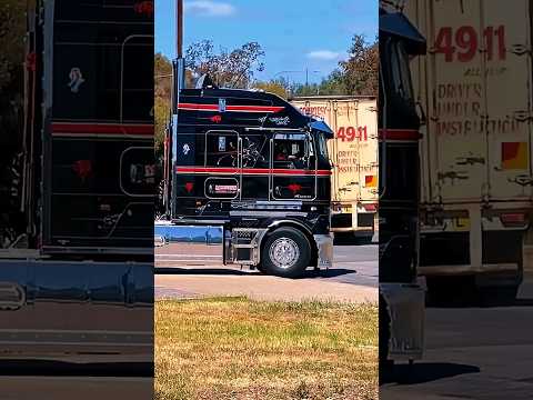 una Increible Bestia de las Carreteras Australianas!