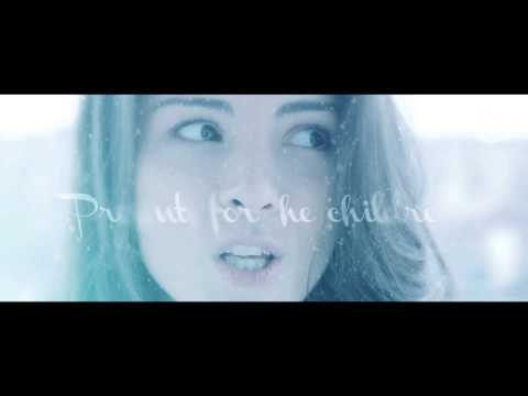 Sherri Ward - When Christmas Comes to Town (Lyric Video)