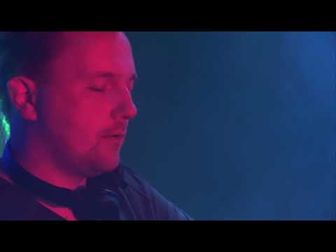 DS   007   10 04 19 Larix