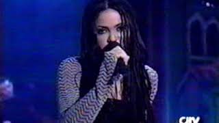 Shakira - Inevitable [English Version] (Live from Rosie O Donnell Show 1999)