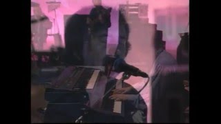 Francesco Guccini - 01 - Canzone per un&#39;amica (Live Firenze 1997)