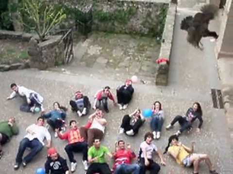 LIPDUB ESPLAI BIMBIRIMBOINES 2011 (Festa brutal - Strombers)