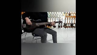 Video thumbnail for DEMO GRECO TV-SE BASS JAPAN 2002 - Guitar Shop Barcelona by Guitar Shop Barcelona