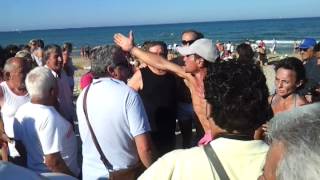 preview picture of video 'Inaugurazione Spiaggia per Cani Giulianova'