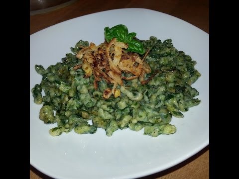 Spätzle / Knöpfle  Grundrezept und Variationen / Spinatspätzle / Spinatknöpfle / Sallys Welt