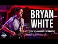 Bryan White On His INCREDIBLE Songwriting Career SITTIN ON GO Performance Jukebox Huckabee