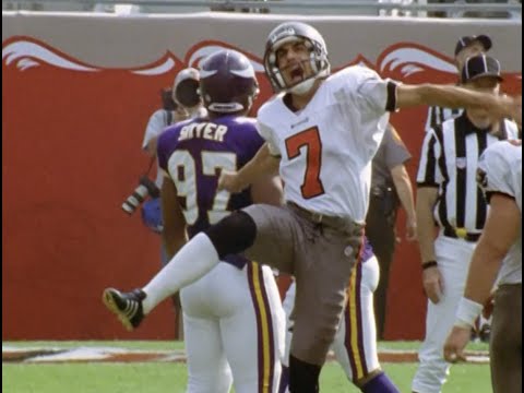 02 Buccaneers Martin Gramatica HD