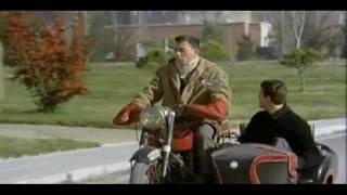 Royal Enfield en "Margarita se llama mi amor" de 1961.