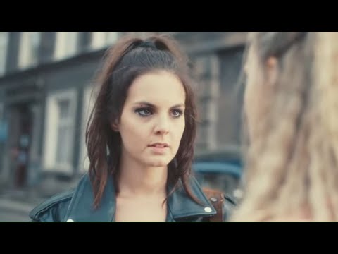 Była zazdrosna, o chłopaka swojej przyjaciółki... [Motyw]