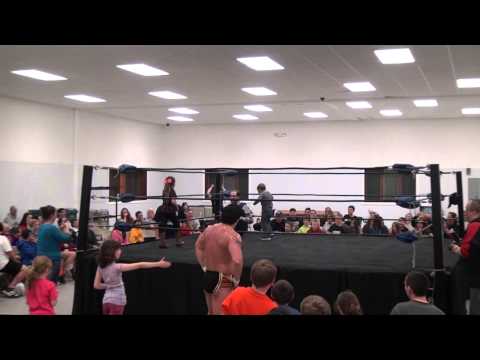 BWO Ring announcer Emil Jay gets beat up by a 4 year old