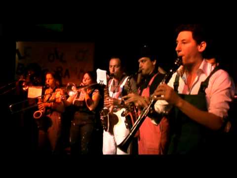 Poil O'Brass Band @ Télébocal