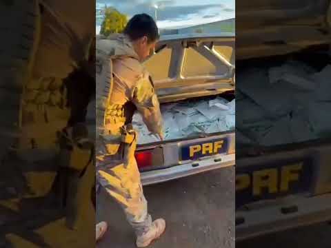 AGROTÓXICO ESCONDIDO NO PORTA-MALAS CHAMA ATENÇÃO DA PRF NO PARANÁ