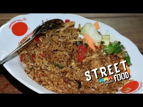 STREET FOOD INDONESIA FRIED RICE/ NASI GORENG