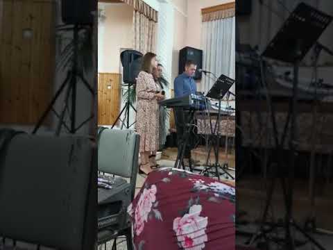 Surorile Buble... Dacă doua mâini rebele