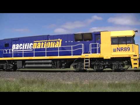 Chasing the 6BA6 Freight Train - Australian Trains, Victoria.