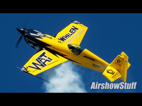 Michael Goulian Extra 330 Aerobatics - EAA AirVenture Oshkosh 2023