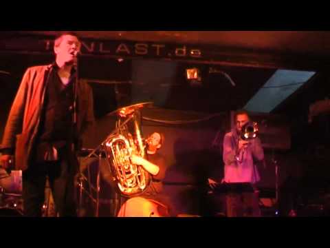 The Yellow Snow Crystals