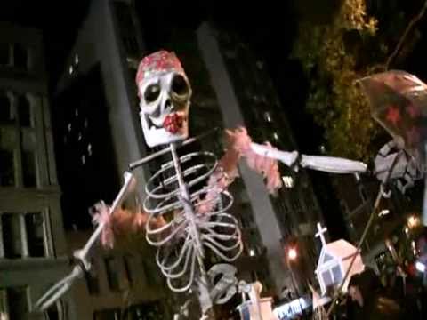 Garland Jeffreys - Wild in the Streets (NYC Halloween Parade)