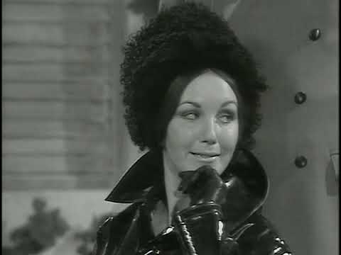 2D Benny Hill, The Naughty Early Years (1969 to 1971), Set 1 Vol. 2, Part 4