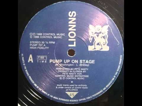 Lionns - Pump Up On Stage