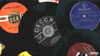 Singing Sisters Of Syracuse - Shine On Harvest Moon