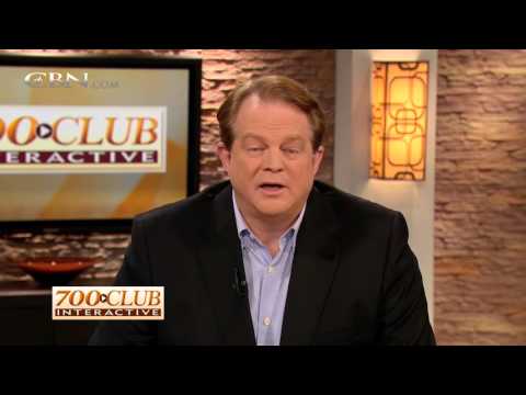 700 Club Interactive: Laughing in the Dark – November 18, 2015