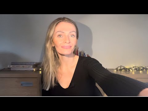 The Aging of Narcissus "Substance" - Analysis. The 'ideal self', menopause, Cinderella and the ol...