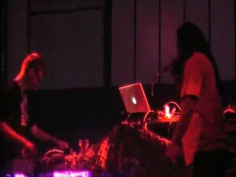 Outlook Festival 2011 - Jahtari feat. Solo Banton & Soom T - Culture Dub