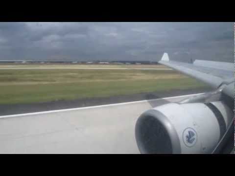 Air France A330 Landing - CDG